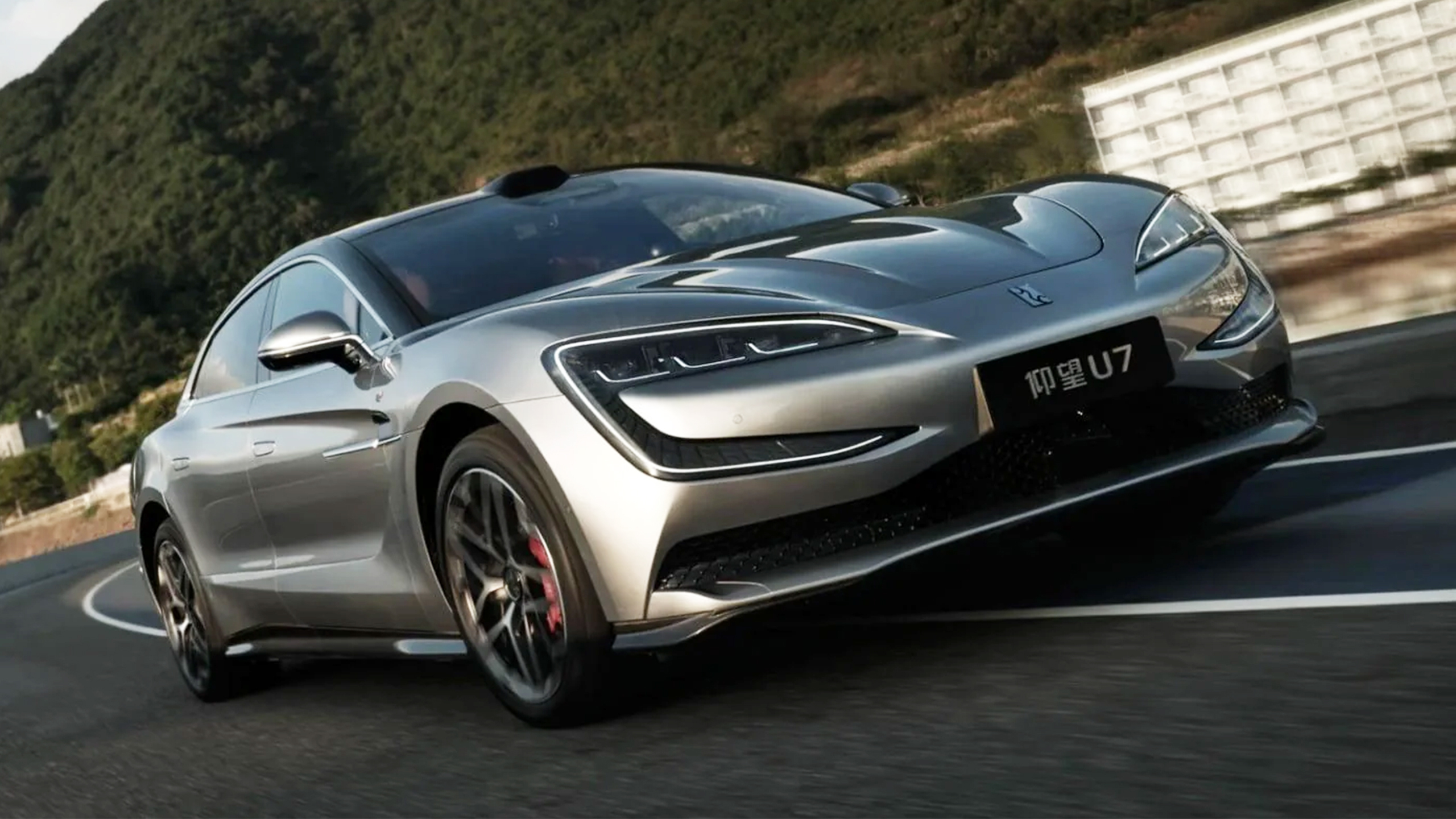 BYD Flash-Charged Its Luxury EV Over 350 Times In A Week Covering Nearly 19,000 Miles, Then Checked The Battery | Carscoops