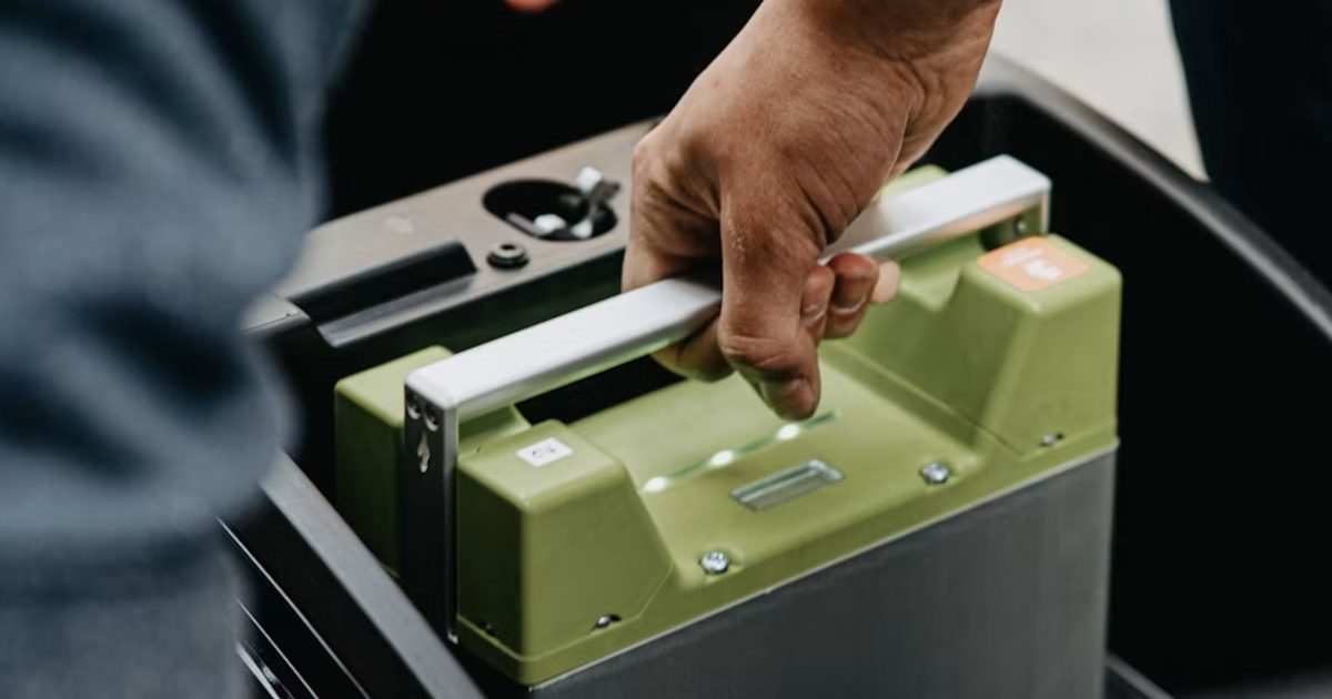 New battery tech could make home solar batteries safer and last for decades.