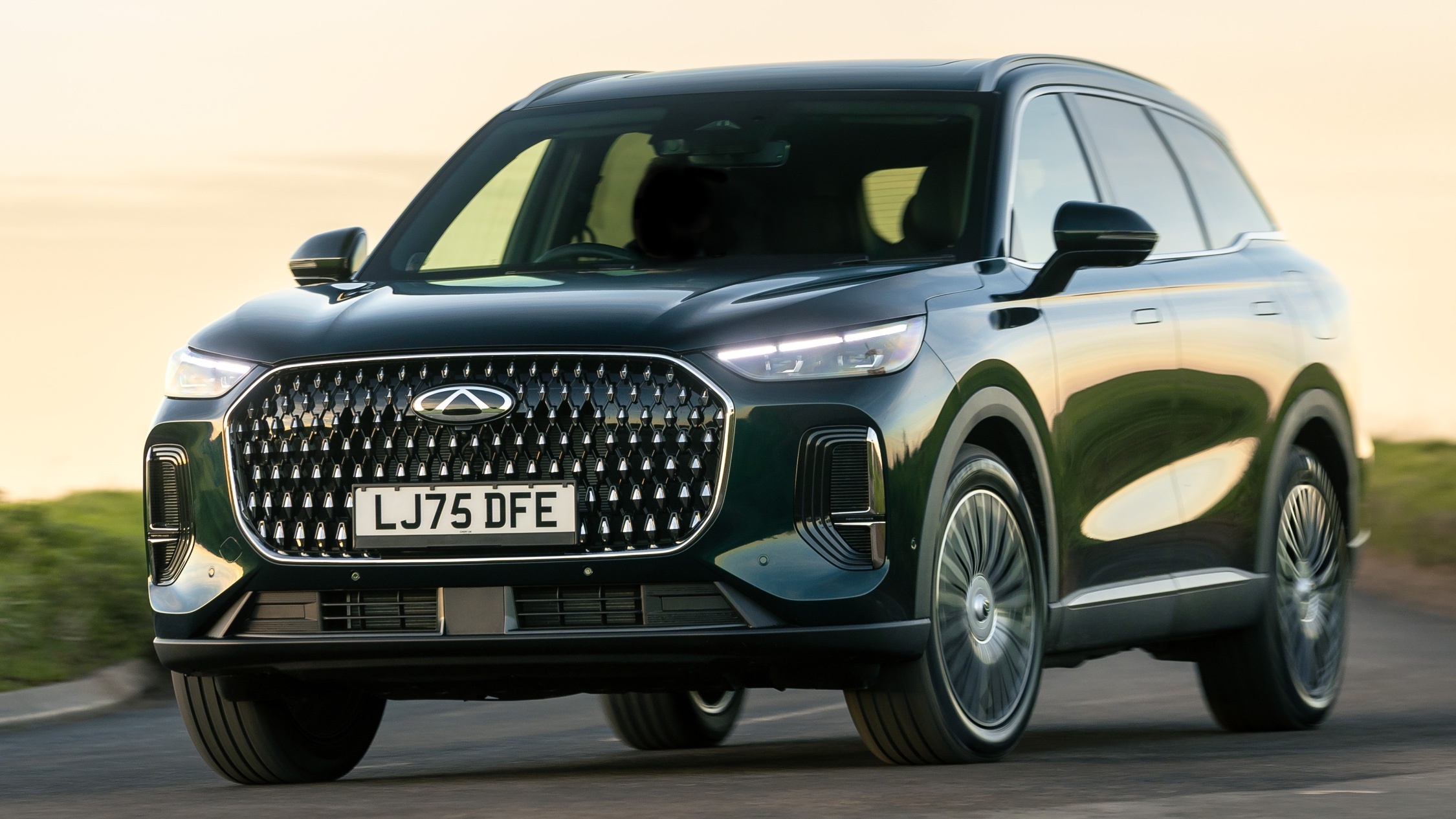 The Chinese Brand That Didn’t Exist In Britain A Year Ago Just Outsold Honda And Mazda Combined | Carscoops