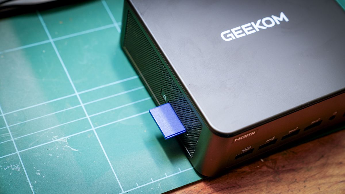 Geekom’s IT13 Max AI mini PC is on sale and it’s ‘superb for office work’