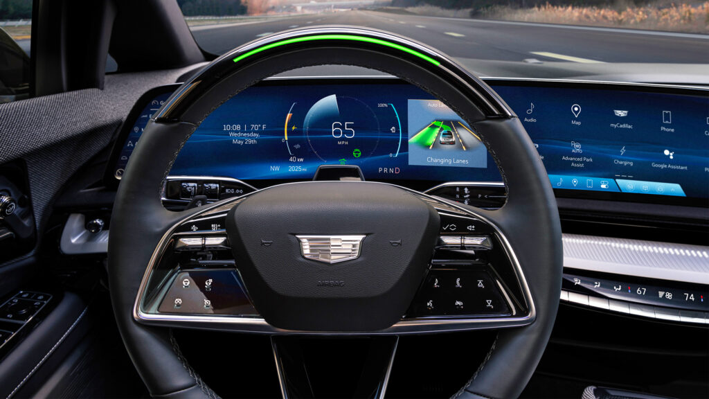 GM’s Big CarPlay And Android Auto Funeral Keeps Getting Postponed | Carscoops