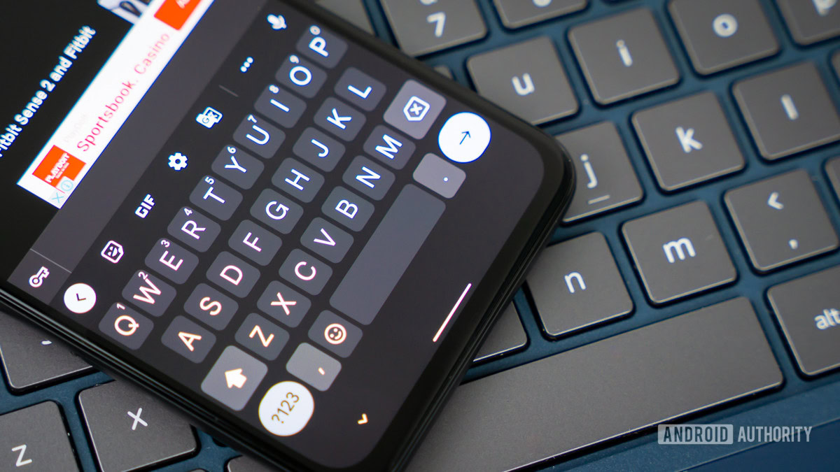 Struggling to see emoji? Gboard is rolling out a solution right now