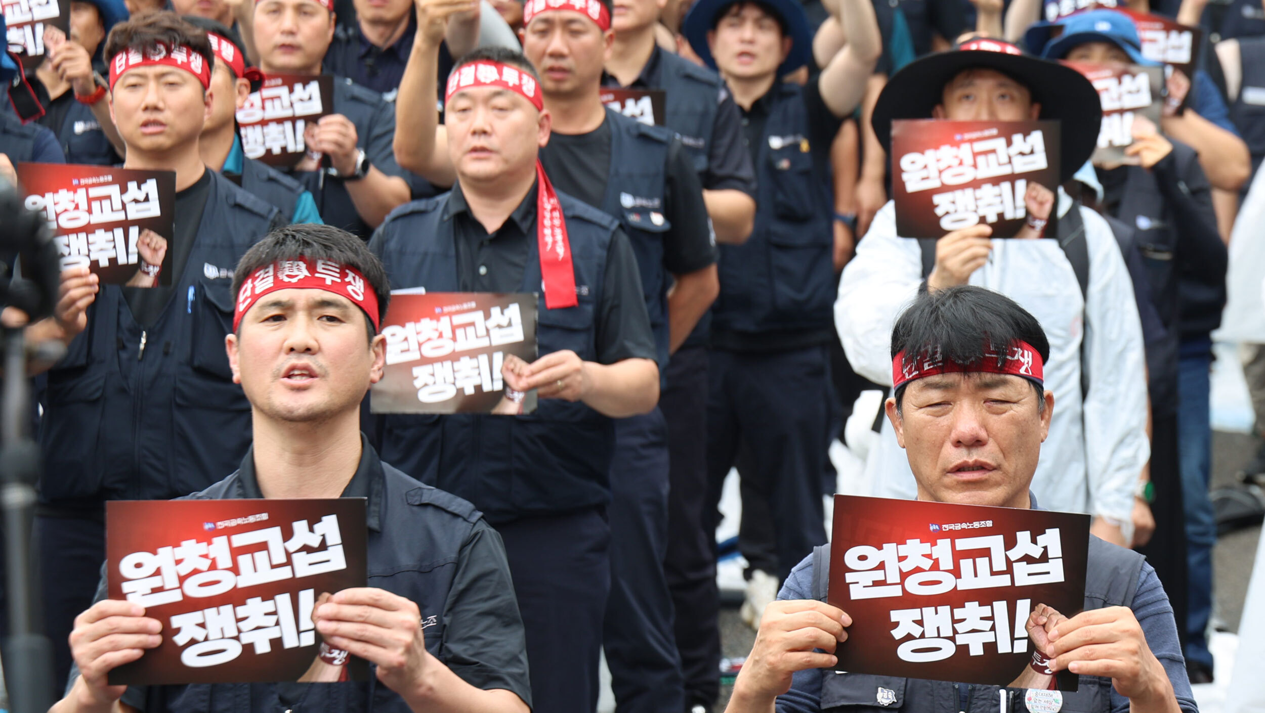 Hyundai Workers Go On Strike For The First Time In A Decade And Robots Are Partly To Blame | Carscoops