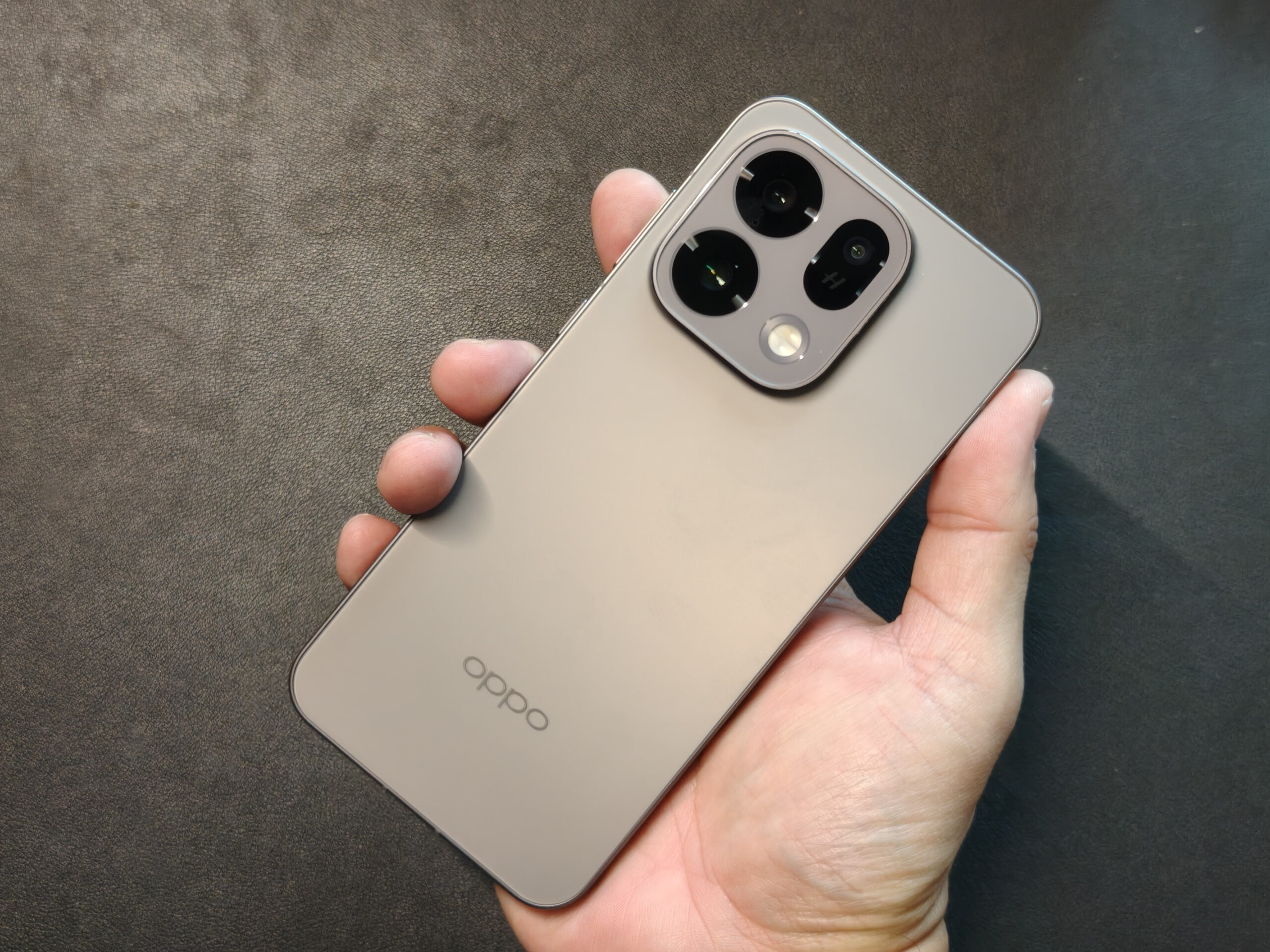 Oppo Find X9s review: A refresh without camera features, wireless charging – Techgoondu