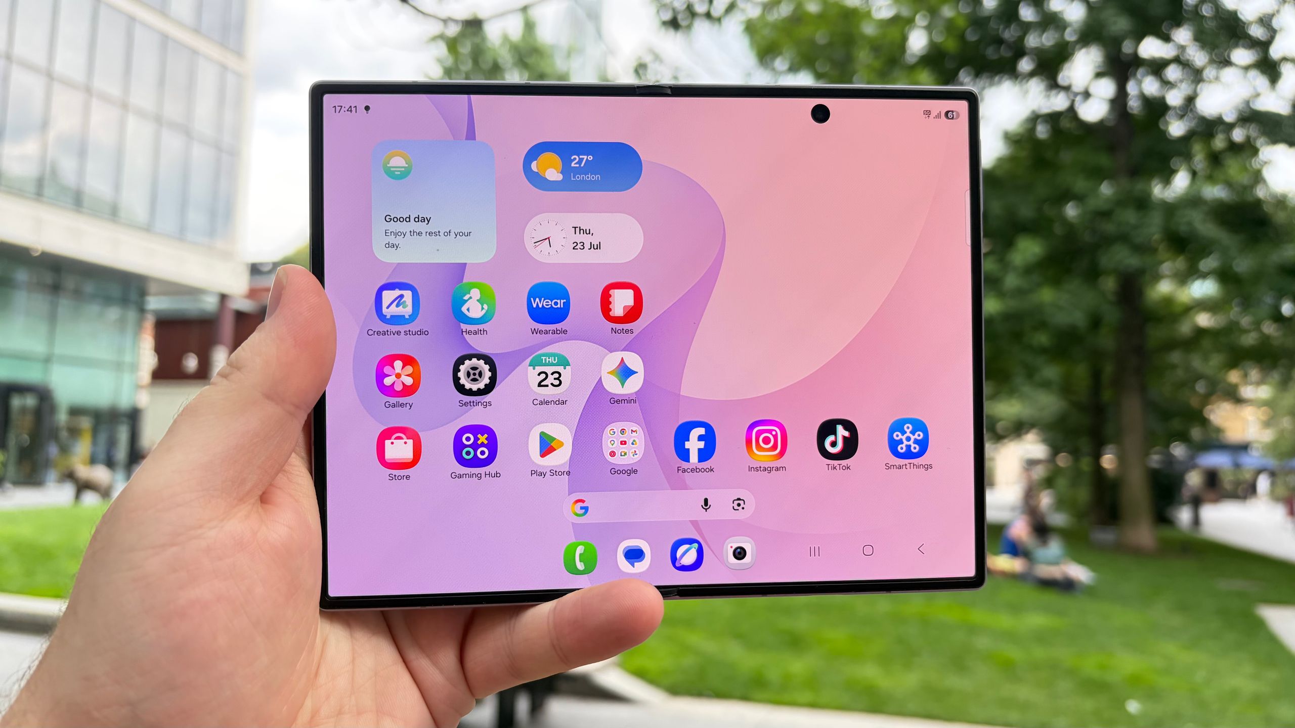 ‘I’d like to politely challenge the idea that the hardware innovation isn’t there’: in a recent Reddit AMA, Samsung countered claims that the brand isn’t trying anything new
