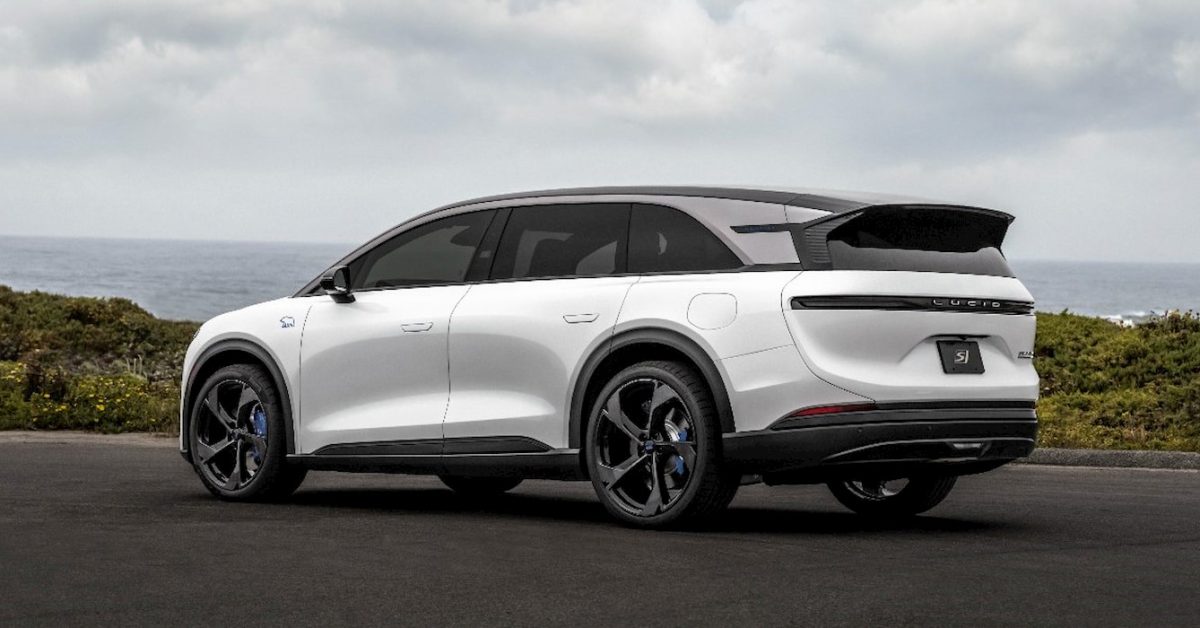 Lucid launches ‘America’s most powerful 3-row SUV’ with over 1,000 hp [Images]