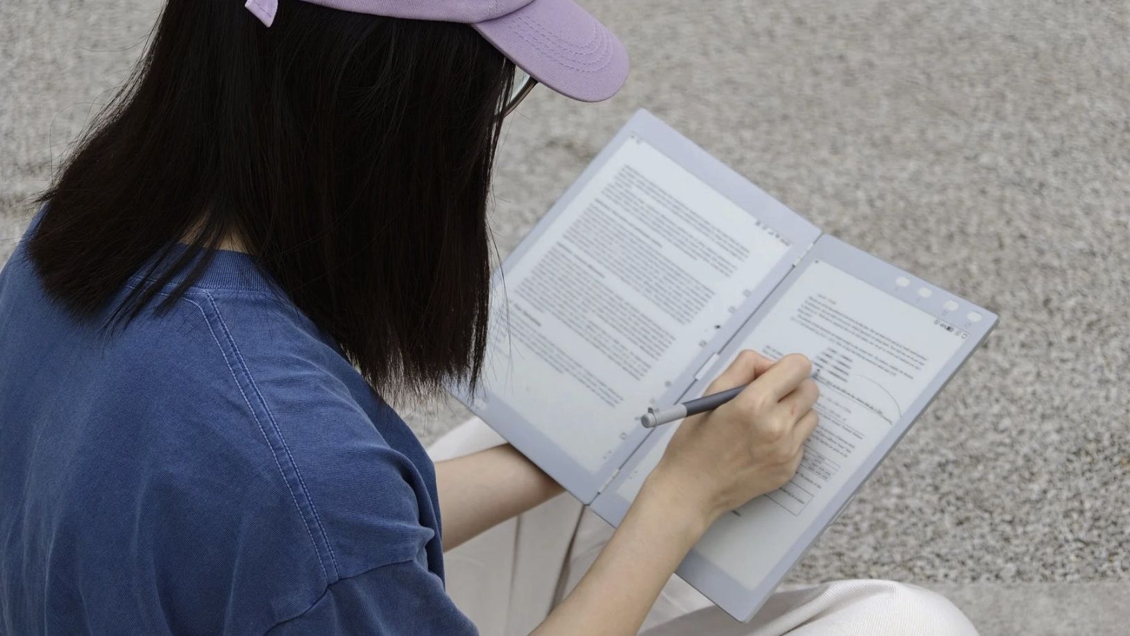 The InkLeaf is a dual-screen e-paper tablet that folds like a notebook, so you can hold it like a hardback