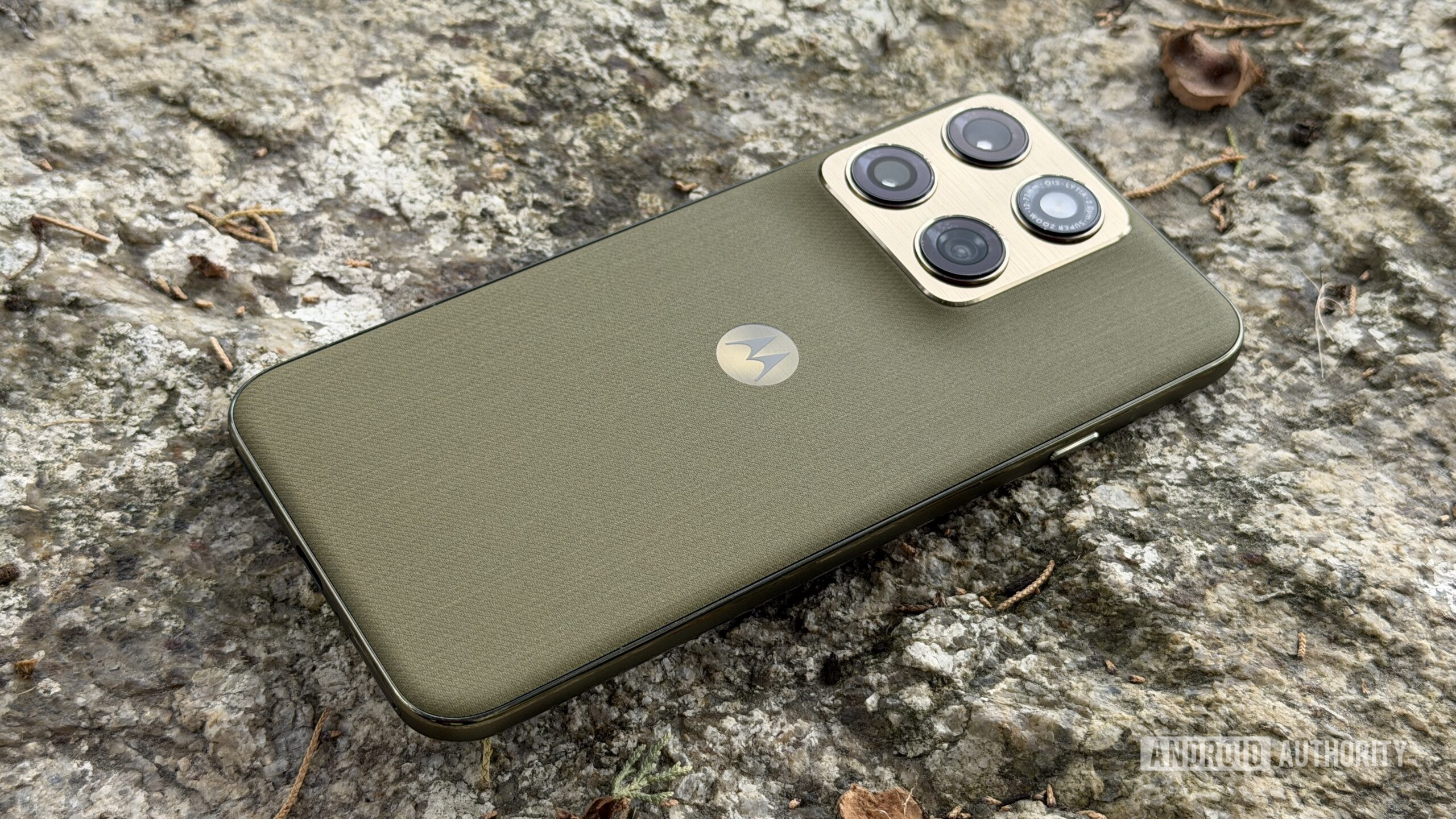 Motorola Edge 2026’s update policy feels almost illegal for a $600 phone