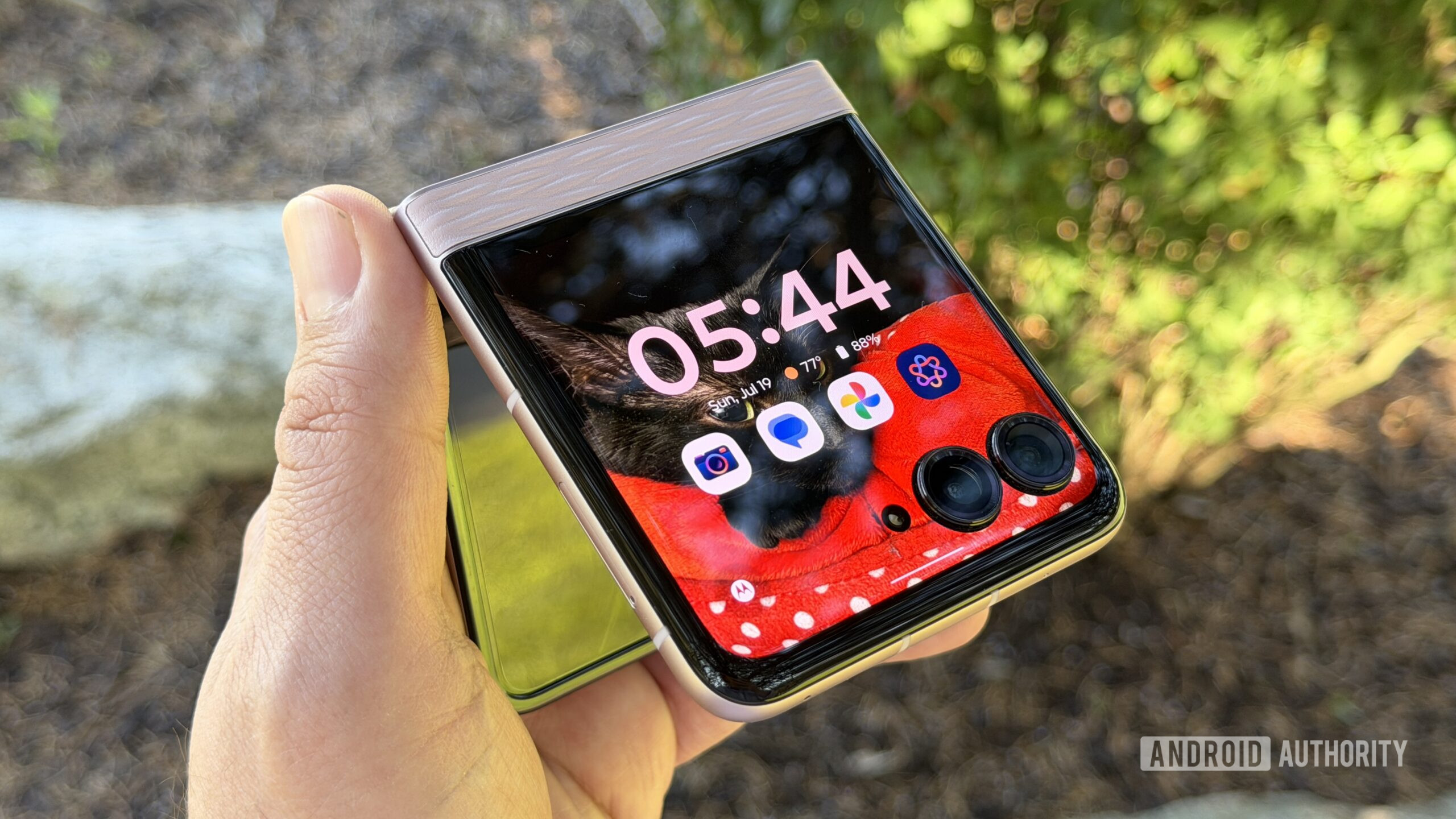 These Motorola phones are next in line for the Android 17 beta