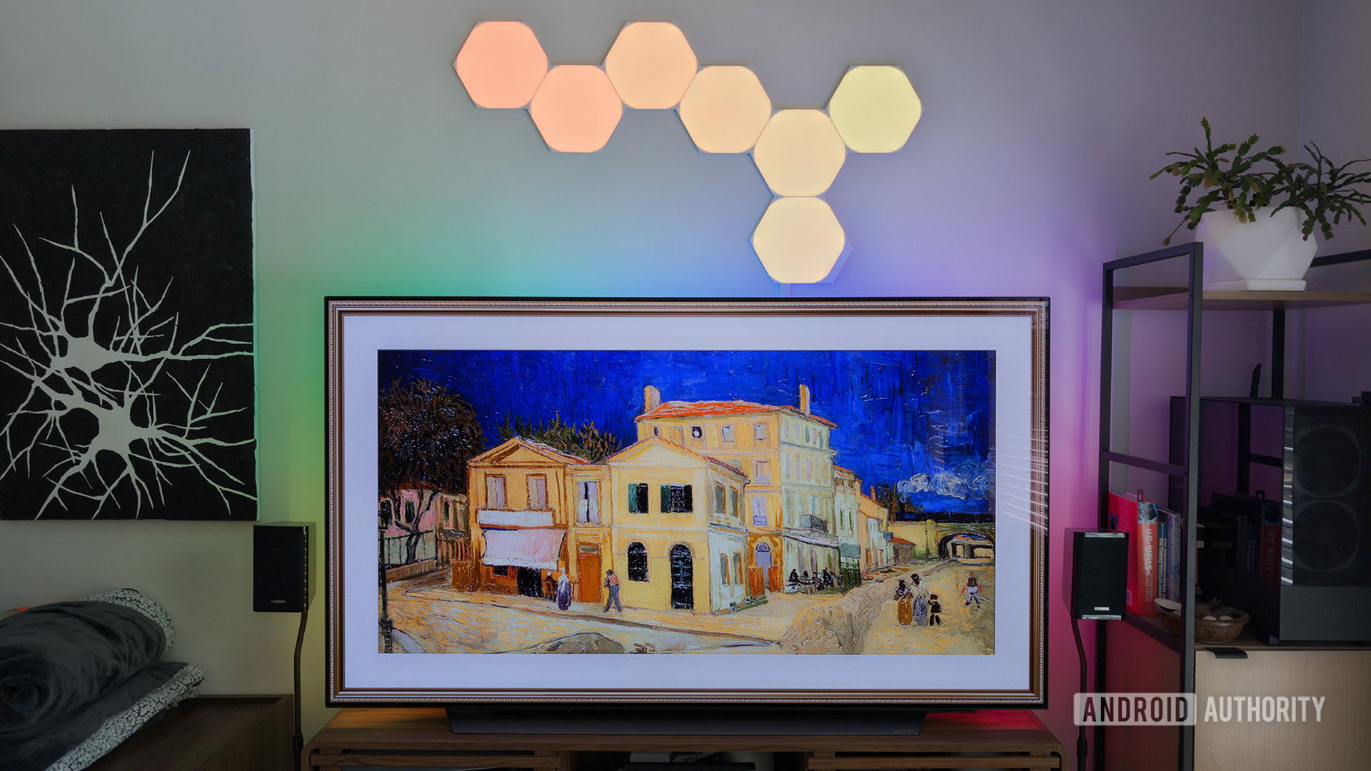 Nanoleaf panels might soon work with the Philips Hue app