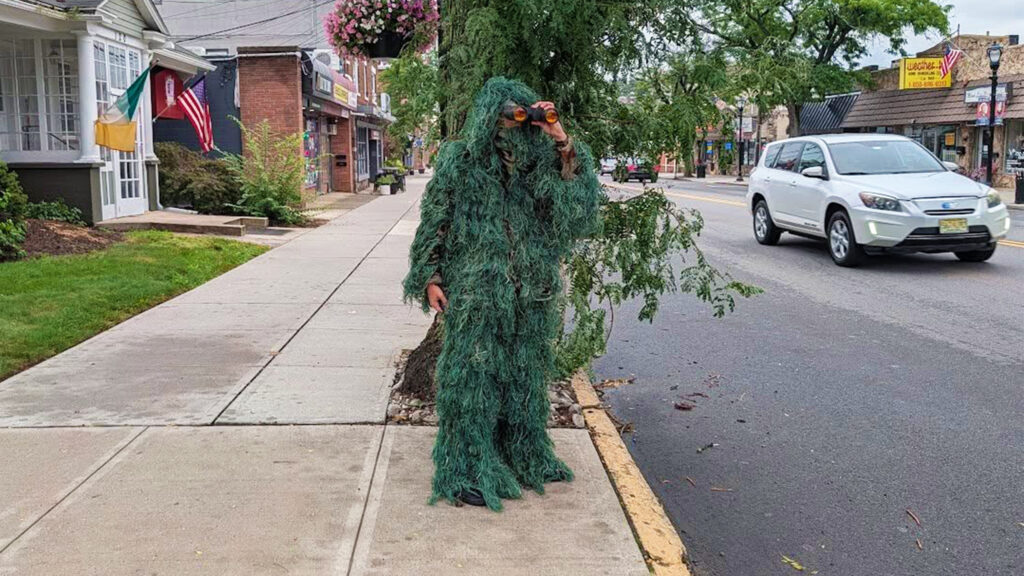 A Cop Dressed As A Shrub Wrote 74 Tickets In Six Hours | Carscoops
