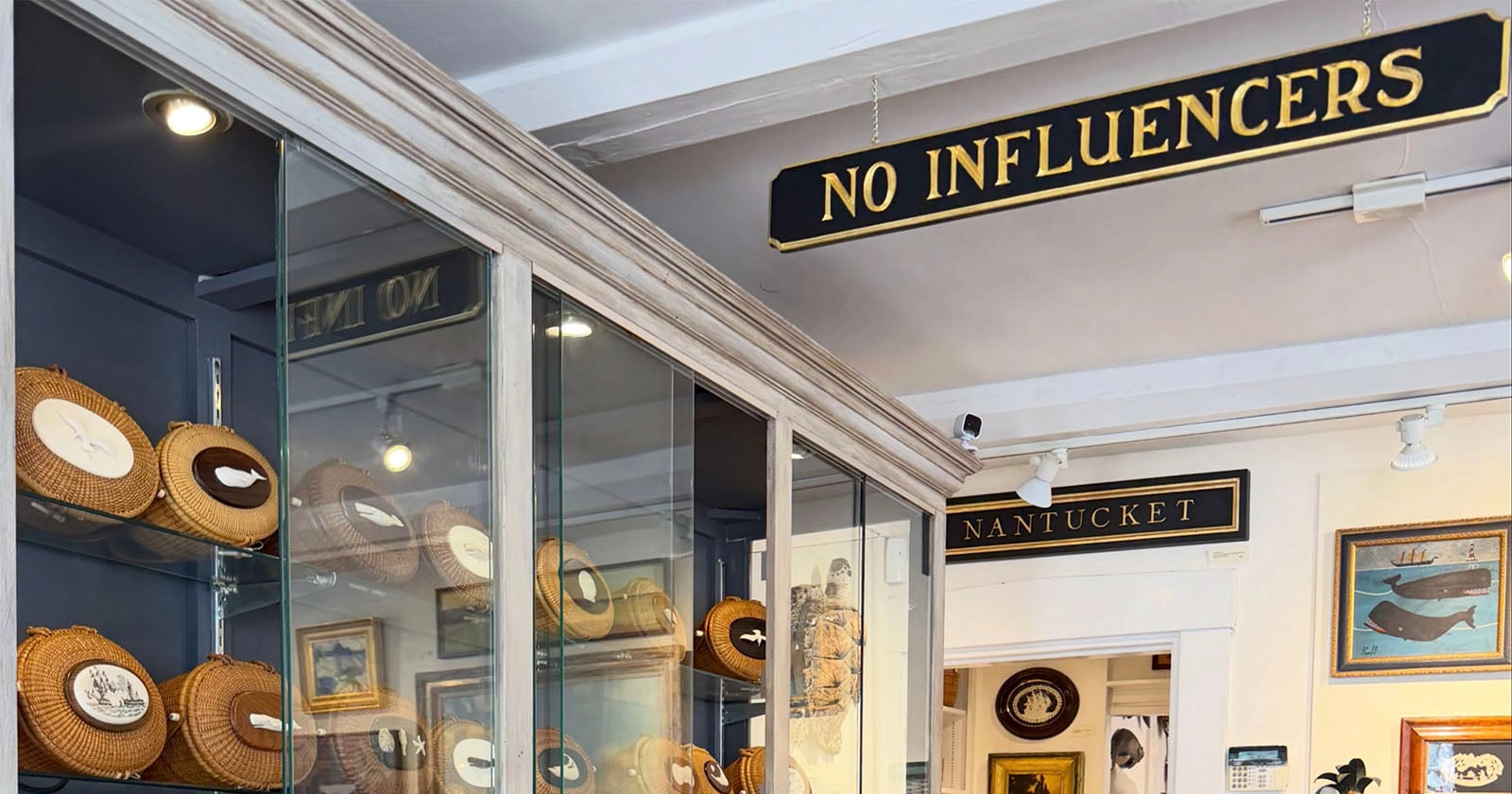 Nantucket Antique Store’s ‘No Influencers’ Sign Angers Content Creators