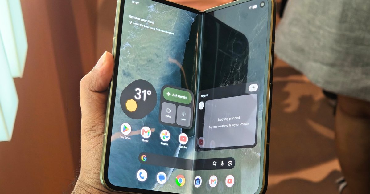 I played around with the Pixel 11 Pro Fold. I think Google finally saw the right focus points