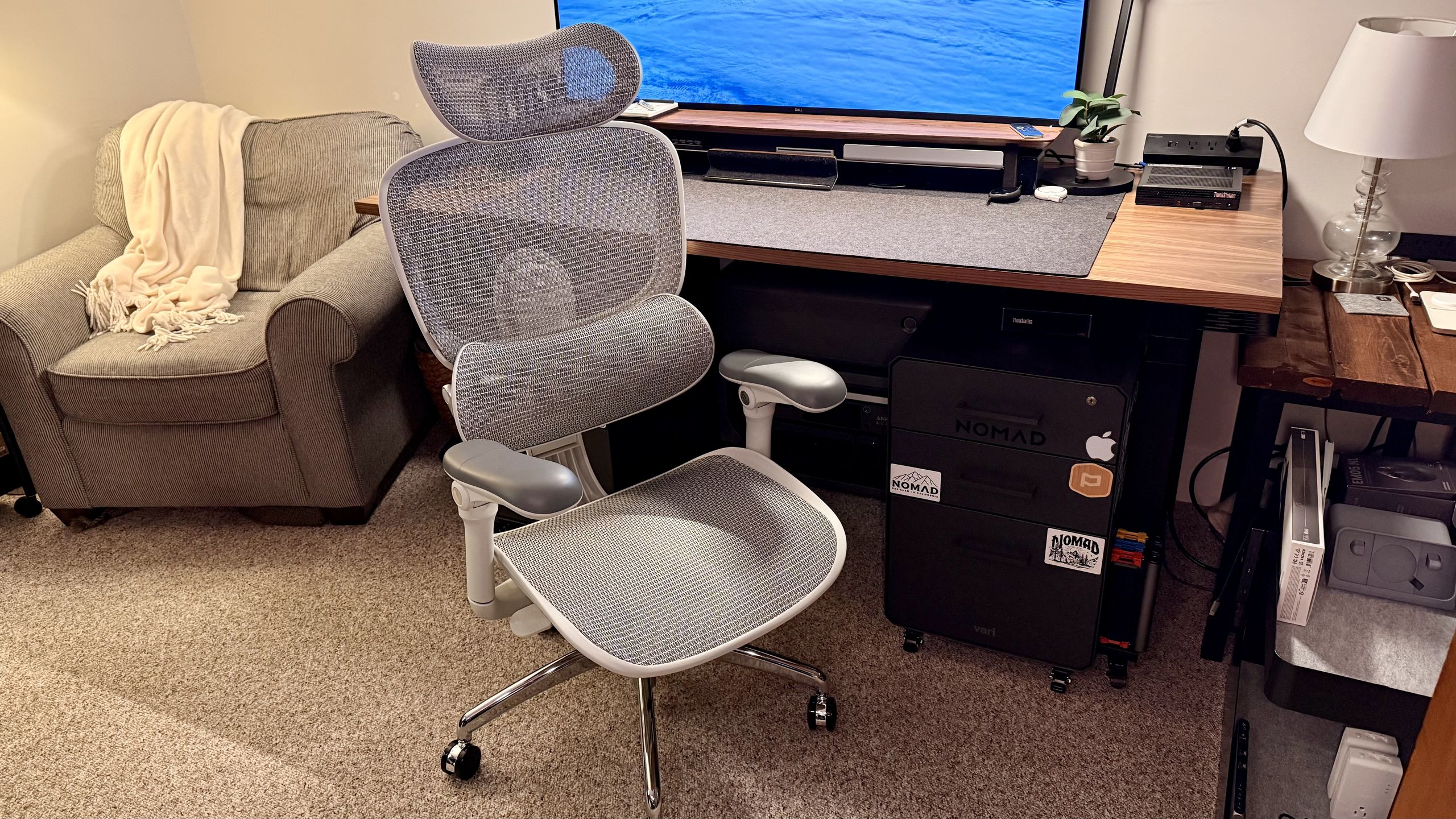 Sihoo Doro C300 Pro V2 chair price cut for Labor Day & back-to-school