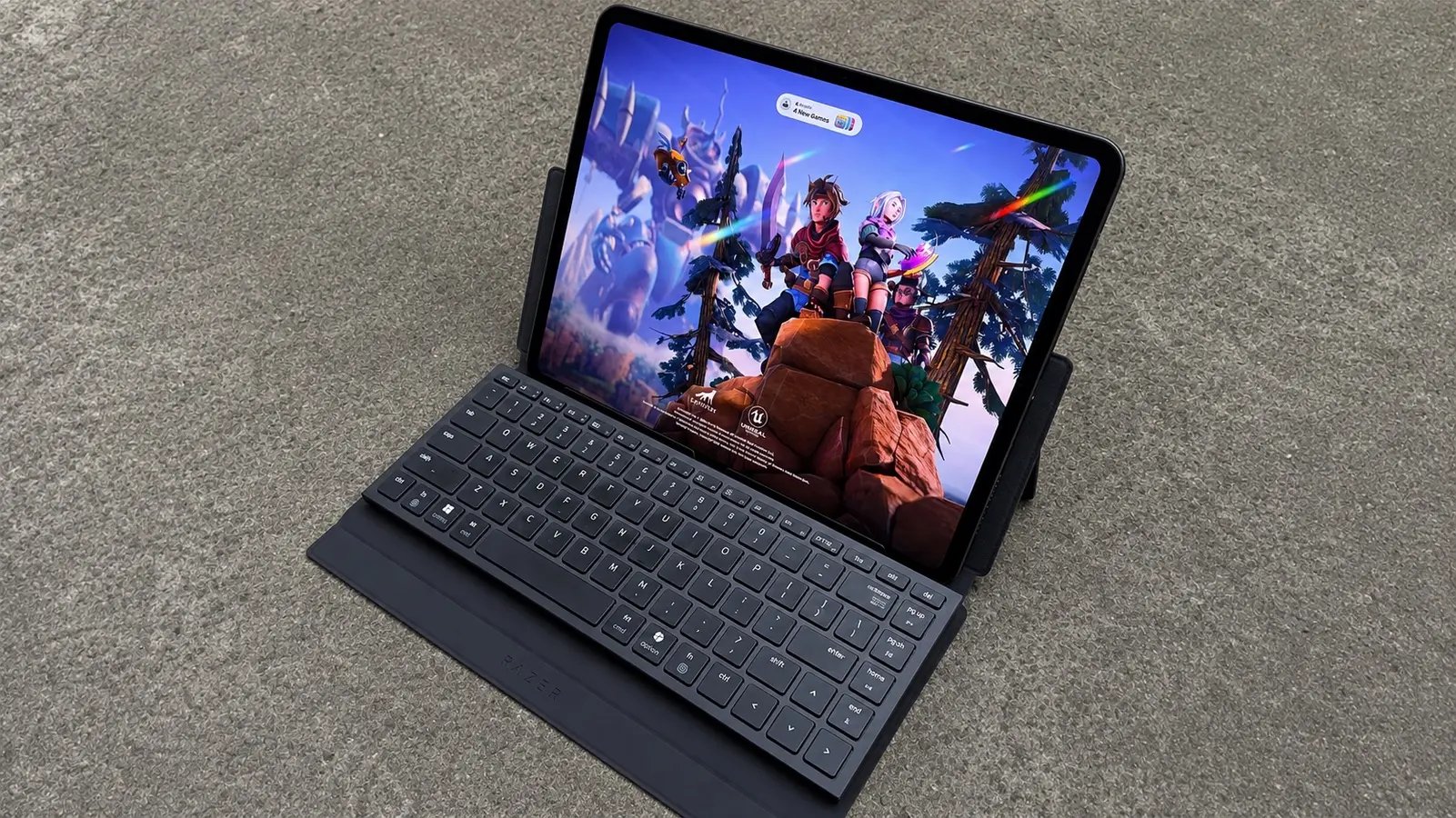 Razer Travel Case Folio cleverly combines keyboard case with tablet stand [Review]