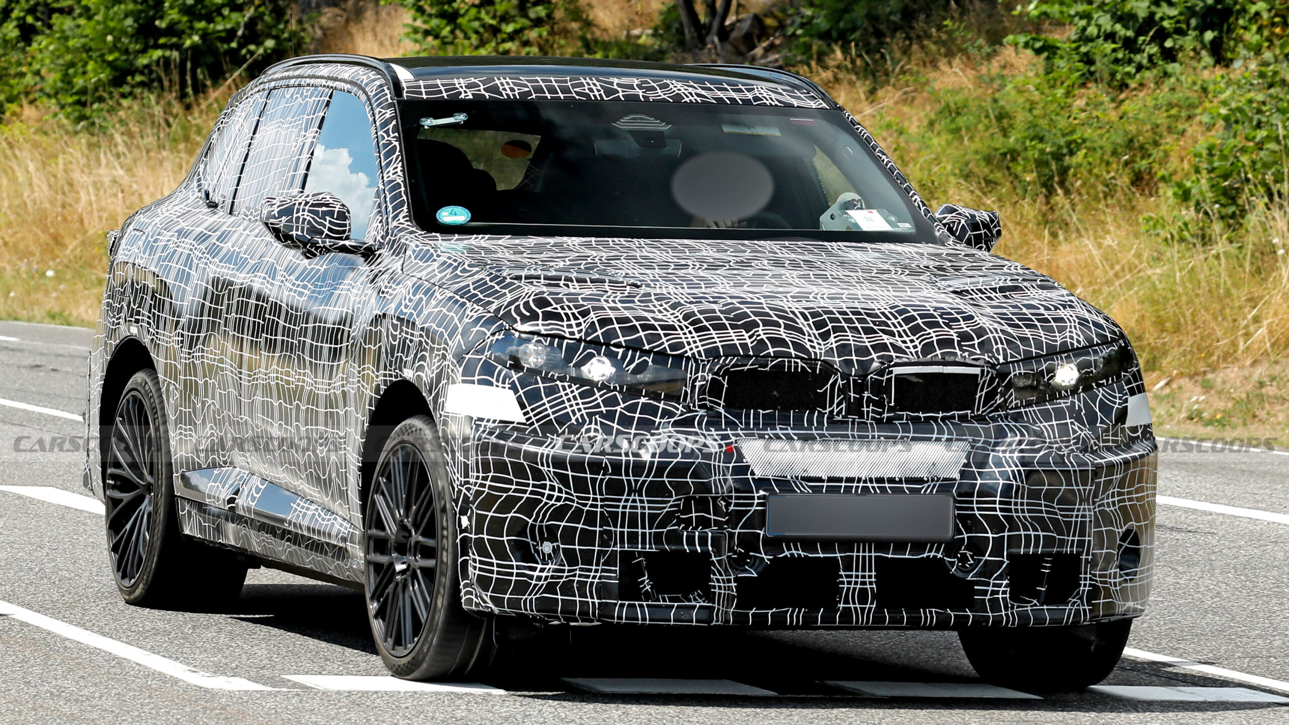 BMW’s 2028 iX5 M Has No Engine, But It Might Embarrass The One That Does | Carscoops