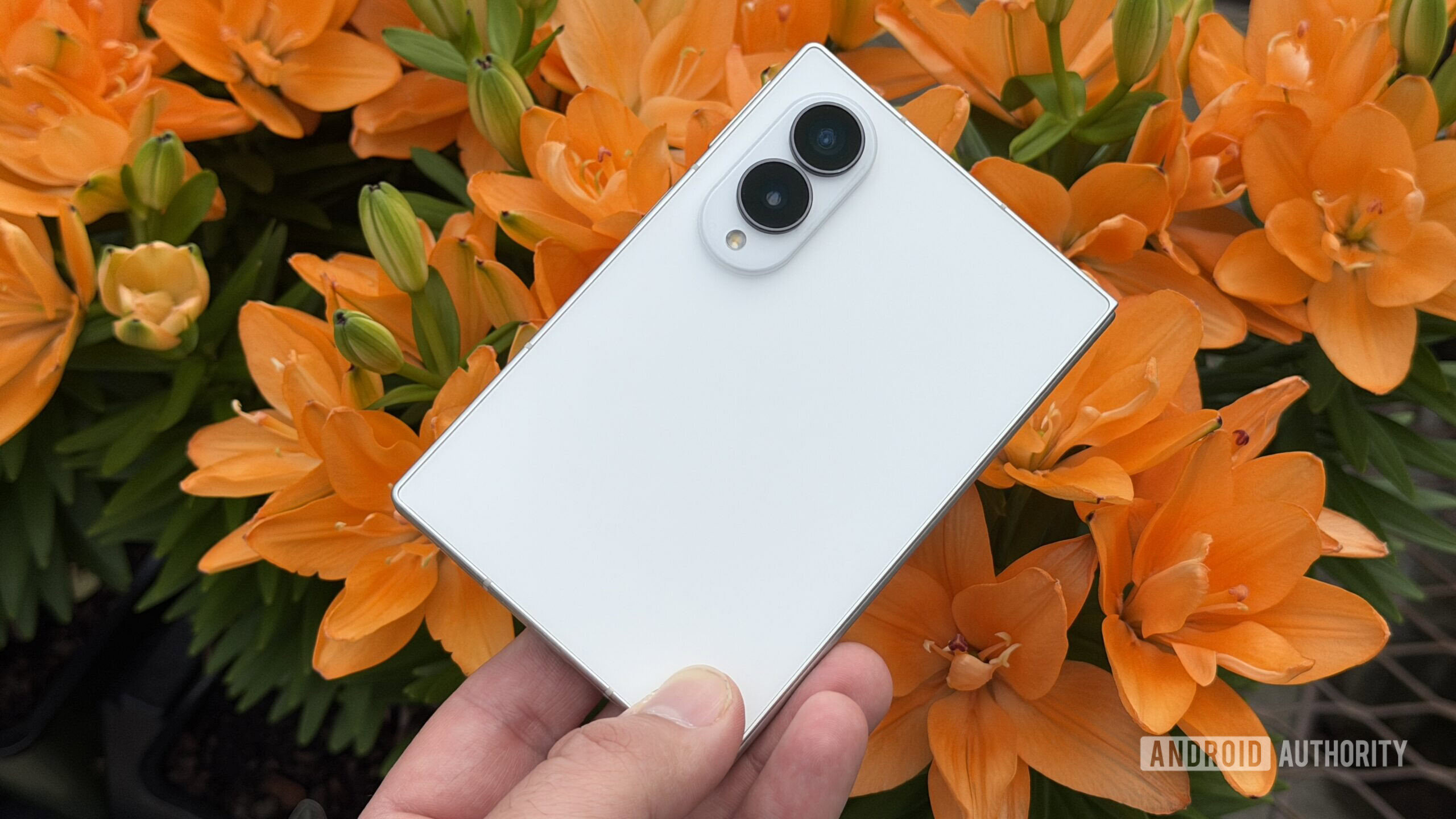 I need to stop using the Galaxy Z Fold 8, but I can’t