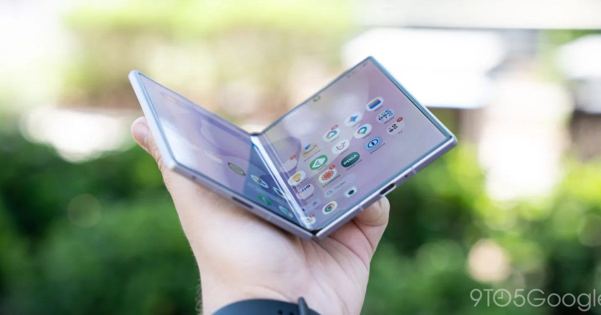 Samsung experience shows Apple’s timing for the iPhone Ultra couldn’t be better