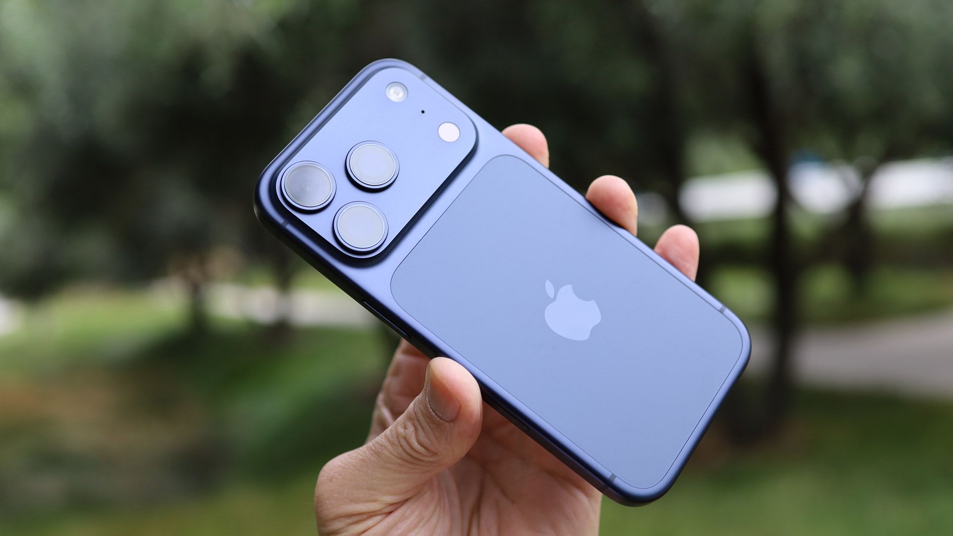 ‘Start the selling process now’: your iPhone is about to lose a lot of value, so you should sell it now if you’re planning to buy an iPhone 18