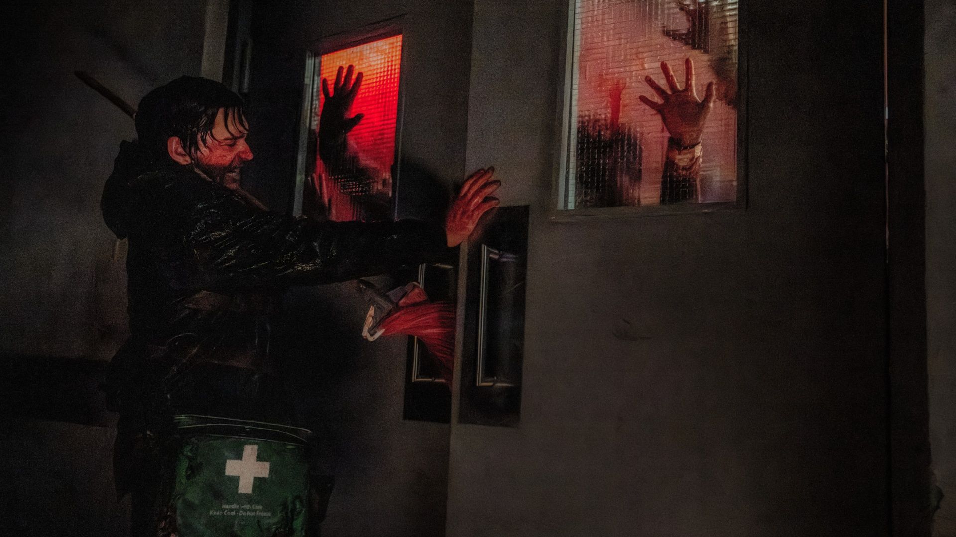 Resident Evil director explains how the new movie honors the “spirit and tone” and power progression of the games, despite telling its own story
