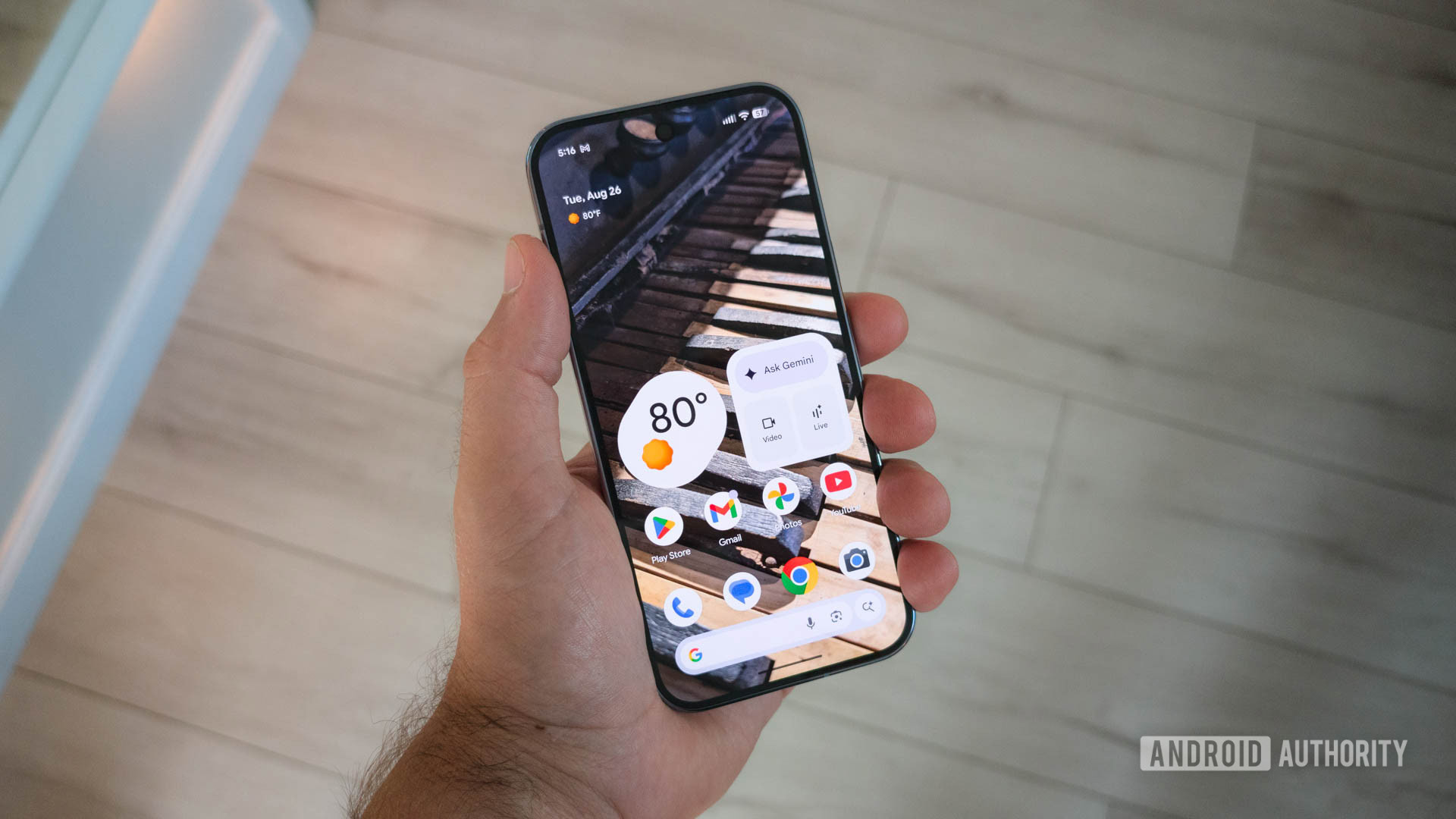 Google adds 9 new wallpapers for Pixel users and soccer fans