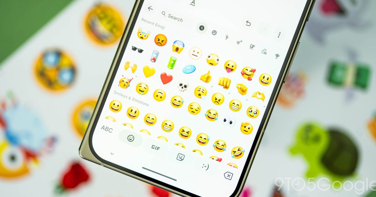 Gboard starts rolling out new ‘Emoji size’ setting