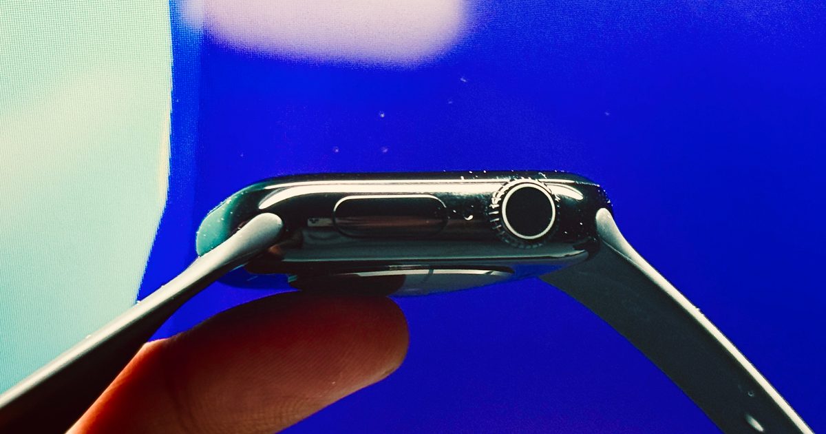 Apple might finally bring the ceramic Apple Watch back, and I’ve been waiting for it