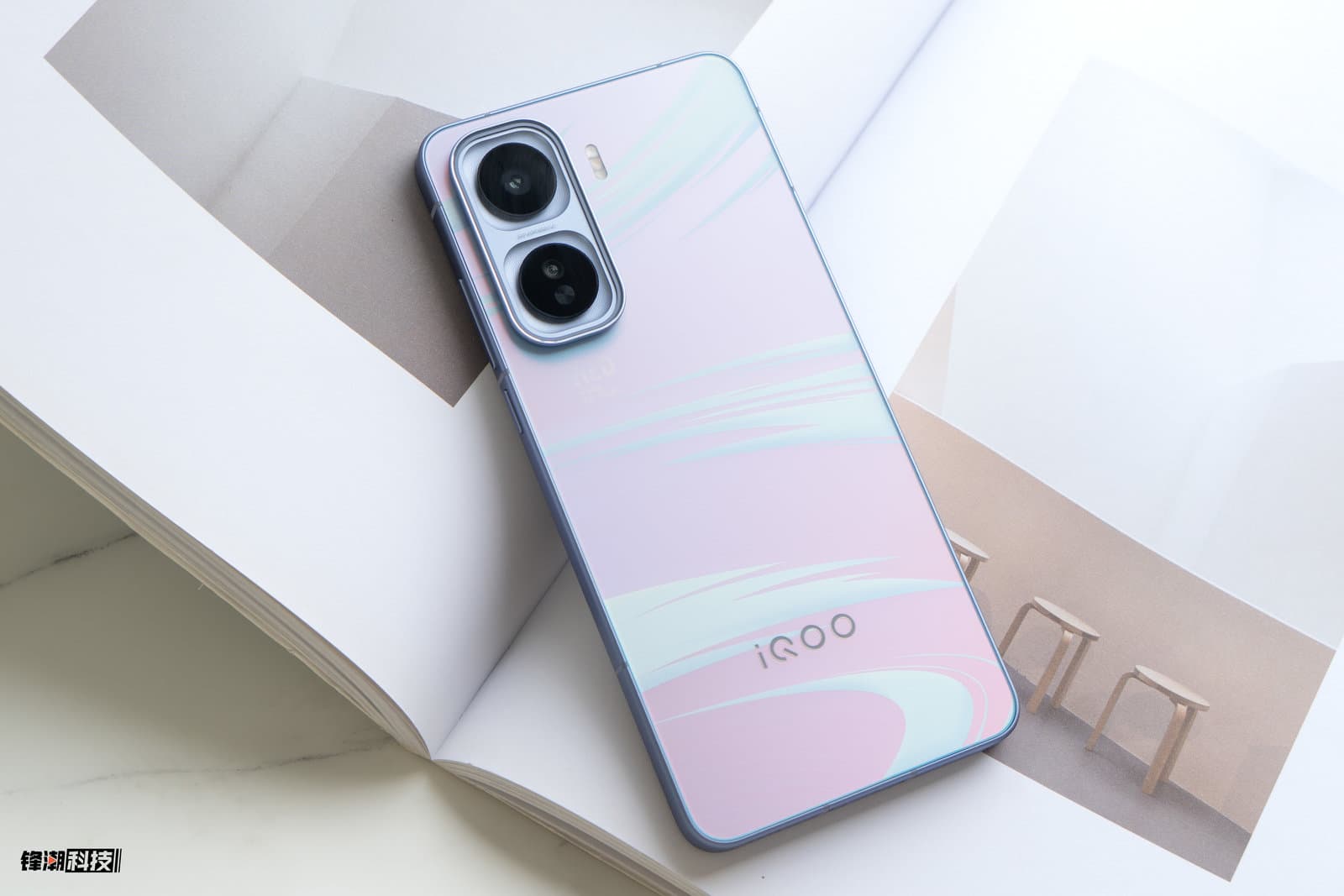 iQOO Neo 11S Rumored to Feature 2K Display, 9,000mAh+ Battery, and MediaTek Dimensity 9500