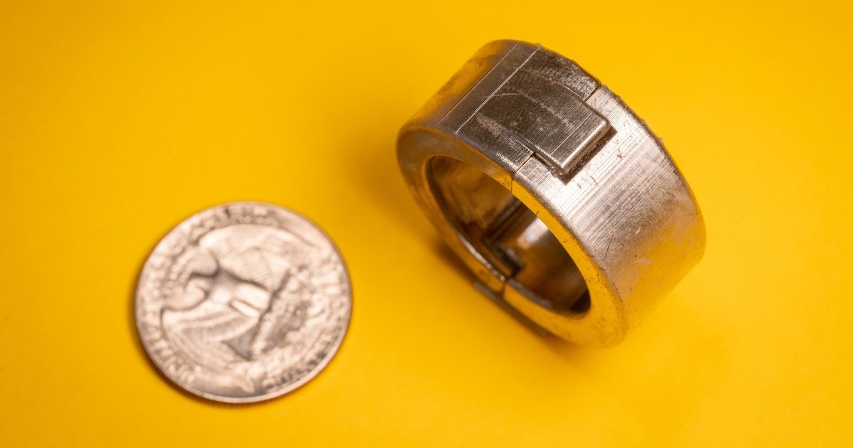 Smart rings focus on the heart. I saw the future, and it’s a sweat-sensing lab on your finger.