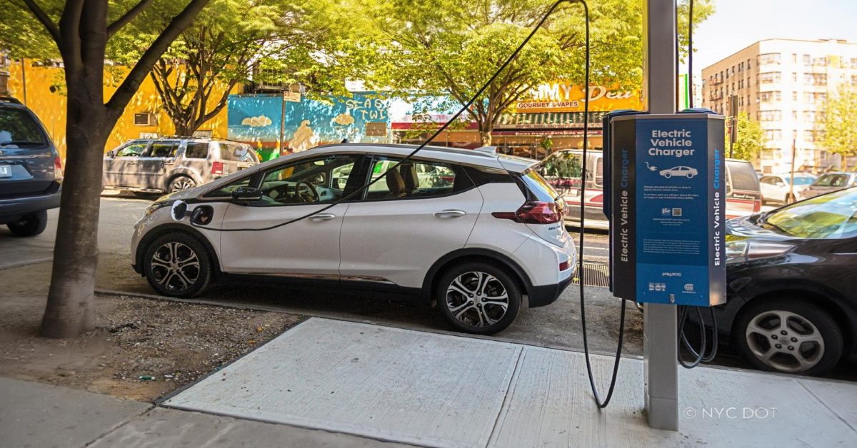 NYC is putting 600 new EV charging points right at the curb