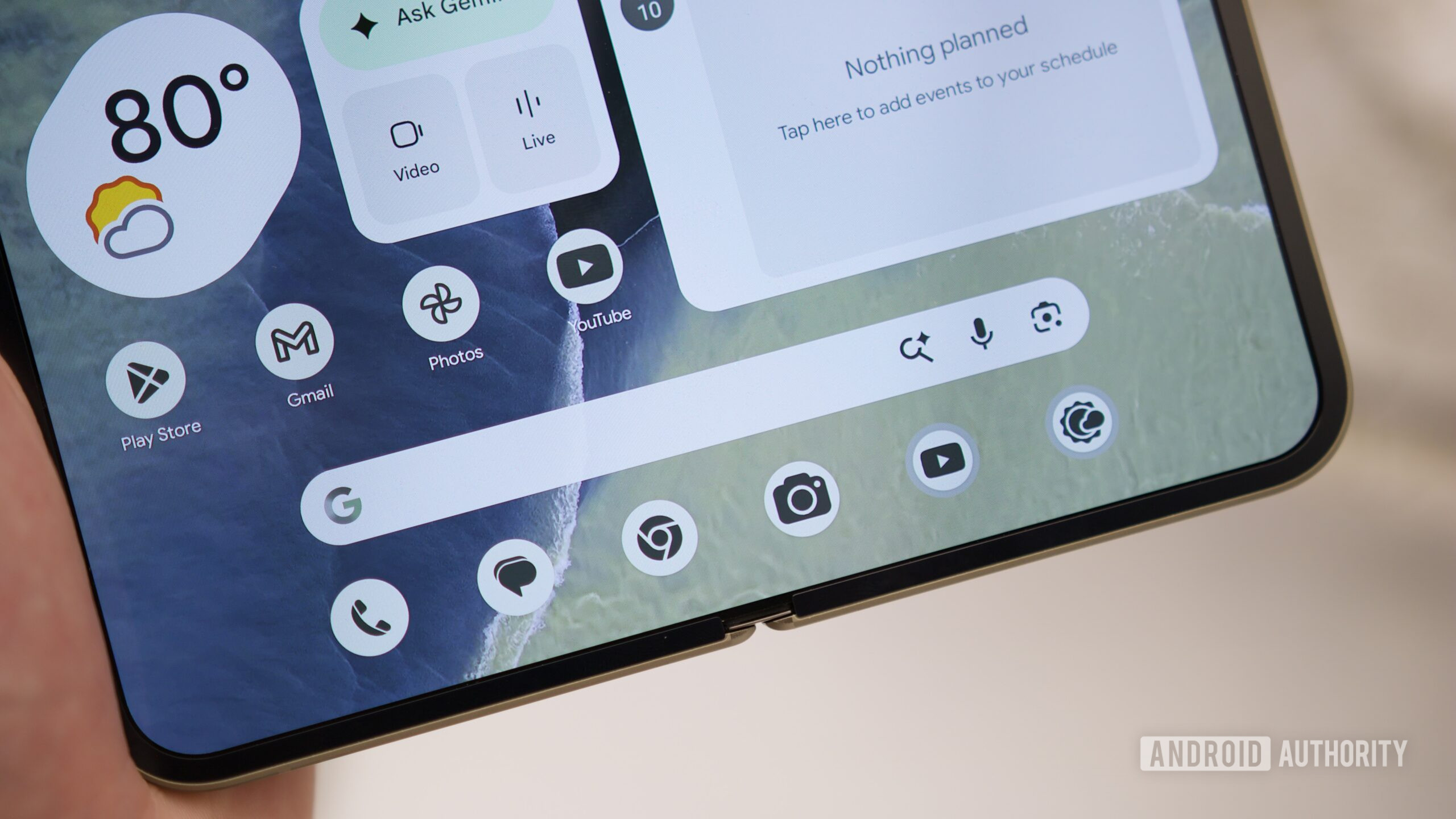 Pixel 11 can search your whole Google account right from the app drawer