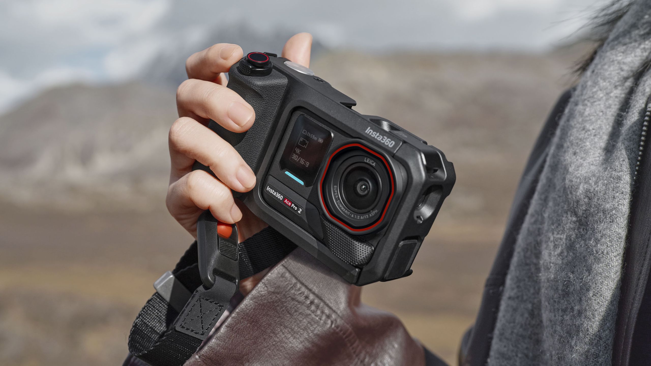 ‘A shape no one thought of”: why Insta360’s upcoming mirrorless camera experiment should worry Canon, Sony, and Nikon
