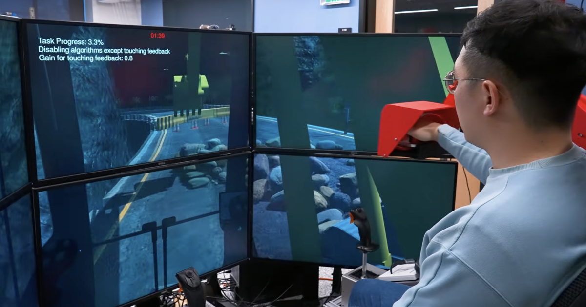 New excavator interface lets rookies match veteran operators on day one
