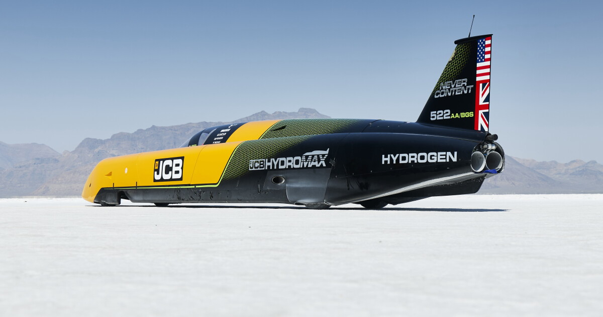 Double hydrogen-combustion car breaks world land speed record