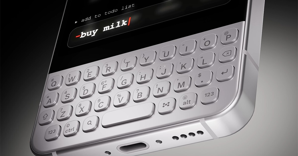 Minimal Phone 2 pairs distraction-free OS with real QWERTY keyboard