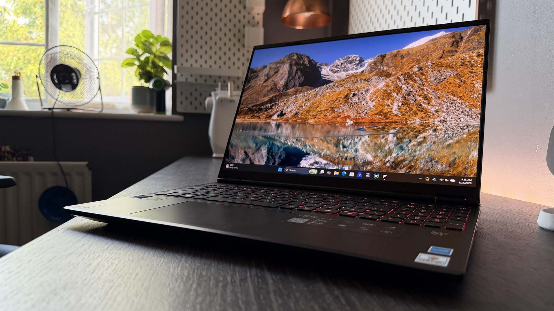 Acer’s laptop shows what happens when a beautiful chassis is too much of a compromise