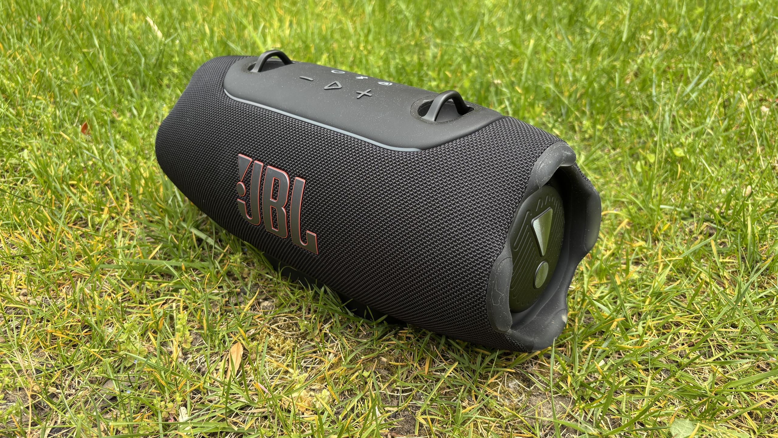 There’s a great discount on this five-star Bose Bluetooth speaker, but I have found a JBL deal that’s even better
