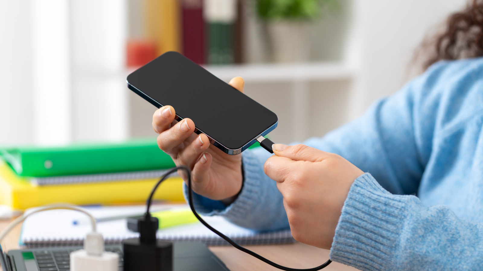 Can using your phone while charging affect its battery life? – Engadget