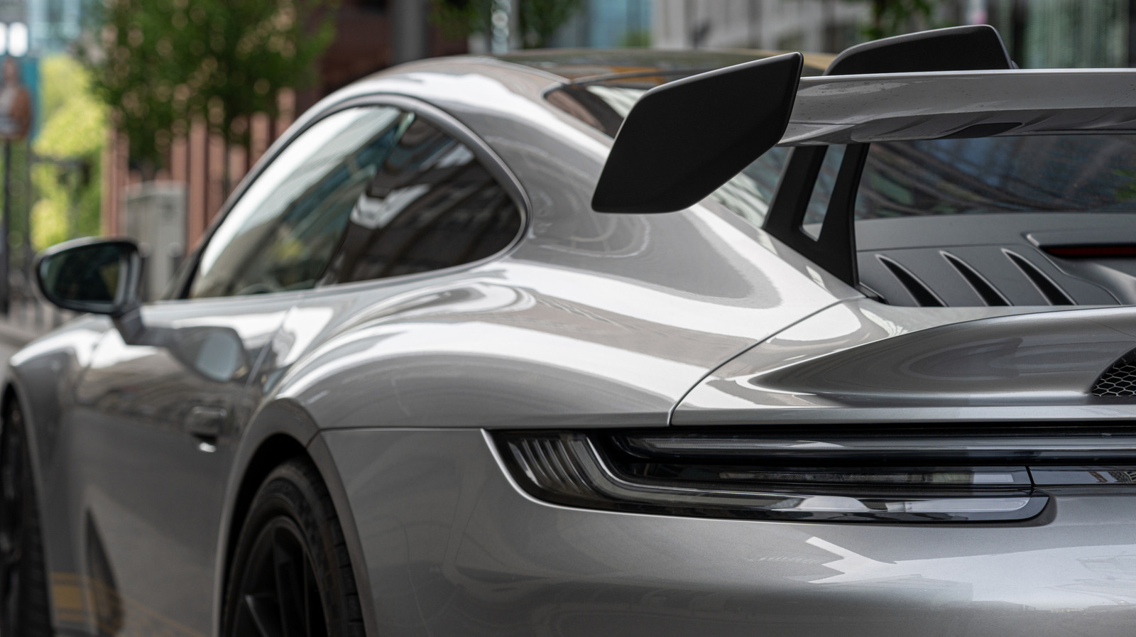 Why Do Most Sports Cars Only Have 2 Doors? – SlashGear
