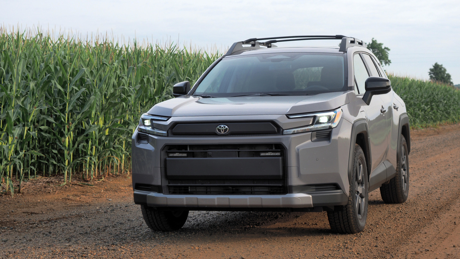 People Keep Taking My Toyota RAV4 Plug-In Hybrid Advice – SlashGear