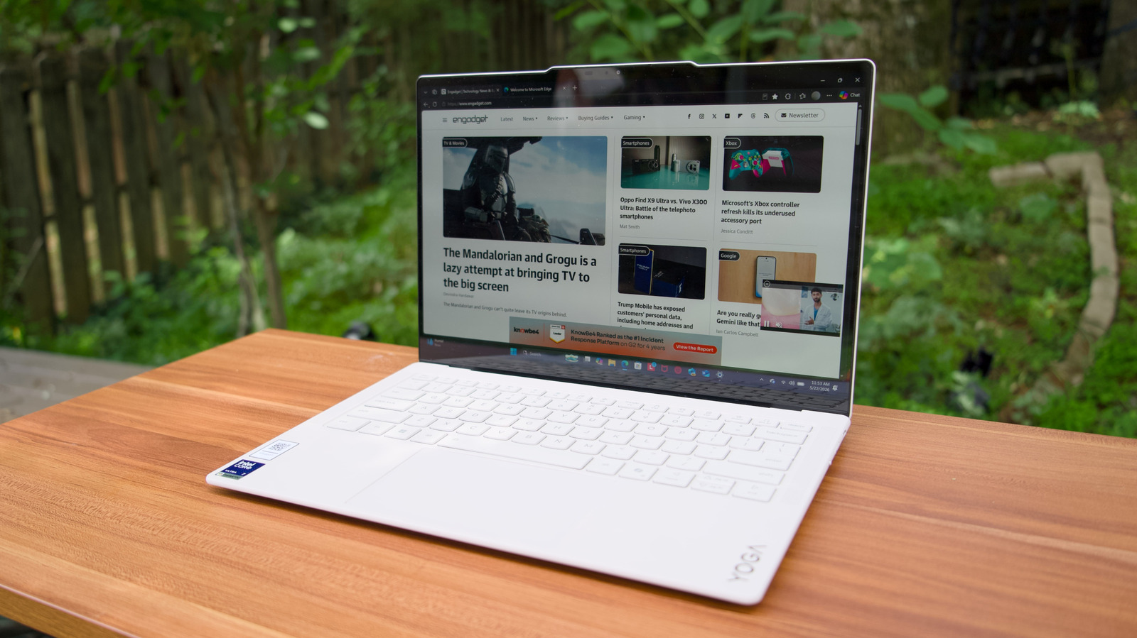 Lenovo Yoga Slim 7i Ultra Aura Edition review: A capable ultralight laptop that’s way too expensive – Engadget