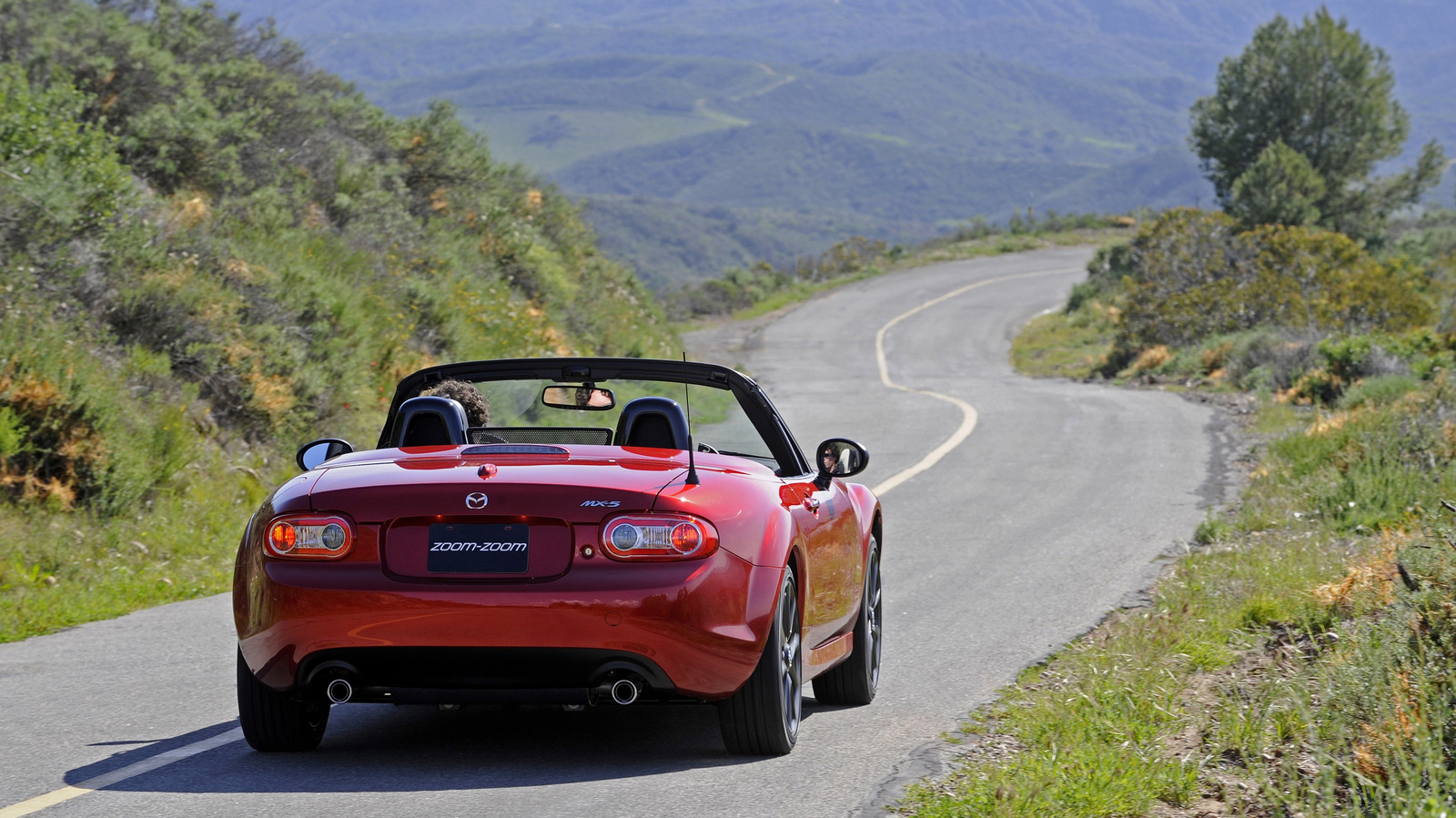 Are Miatas Good For Road Trips? Here’s What Drivers Say – SlashGear