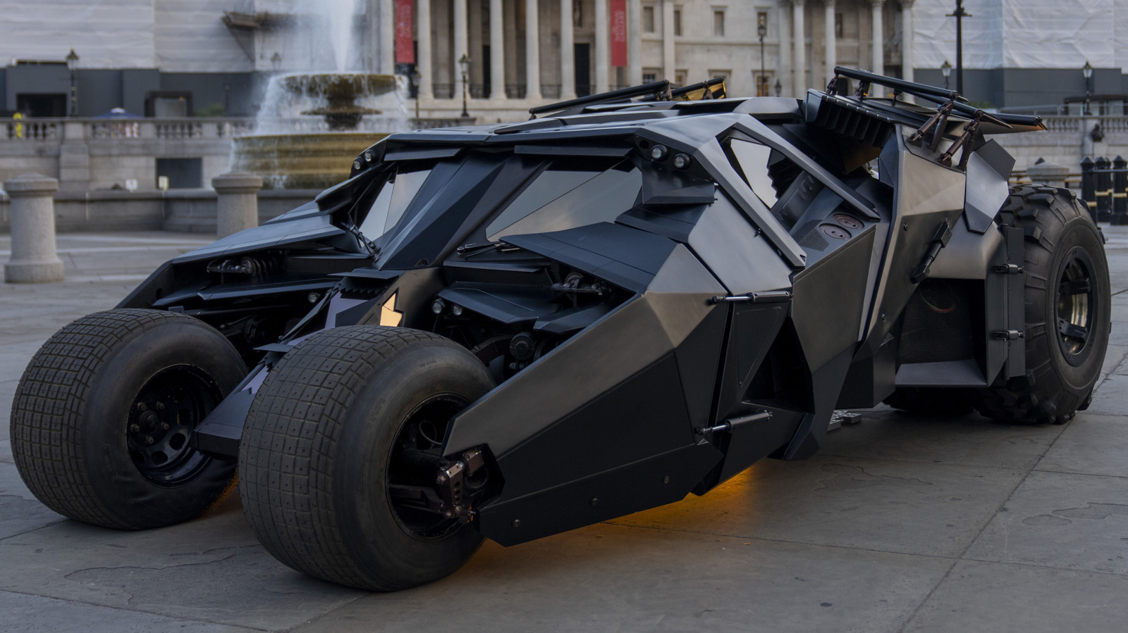 Legendary Sci-Fi Vehicles: How They Were Really Built – SlashGear