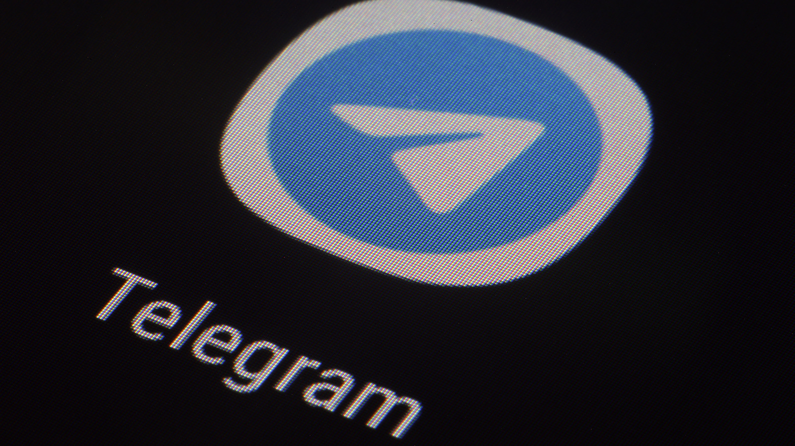 Telegram CEO says ‘takedown extortionist’ was responsible for the app being briefly delisted by Apple – Engadget