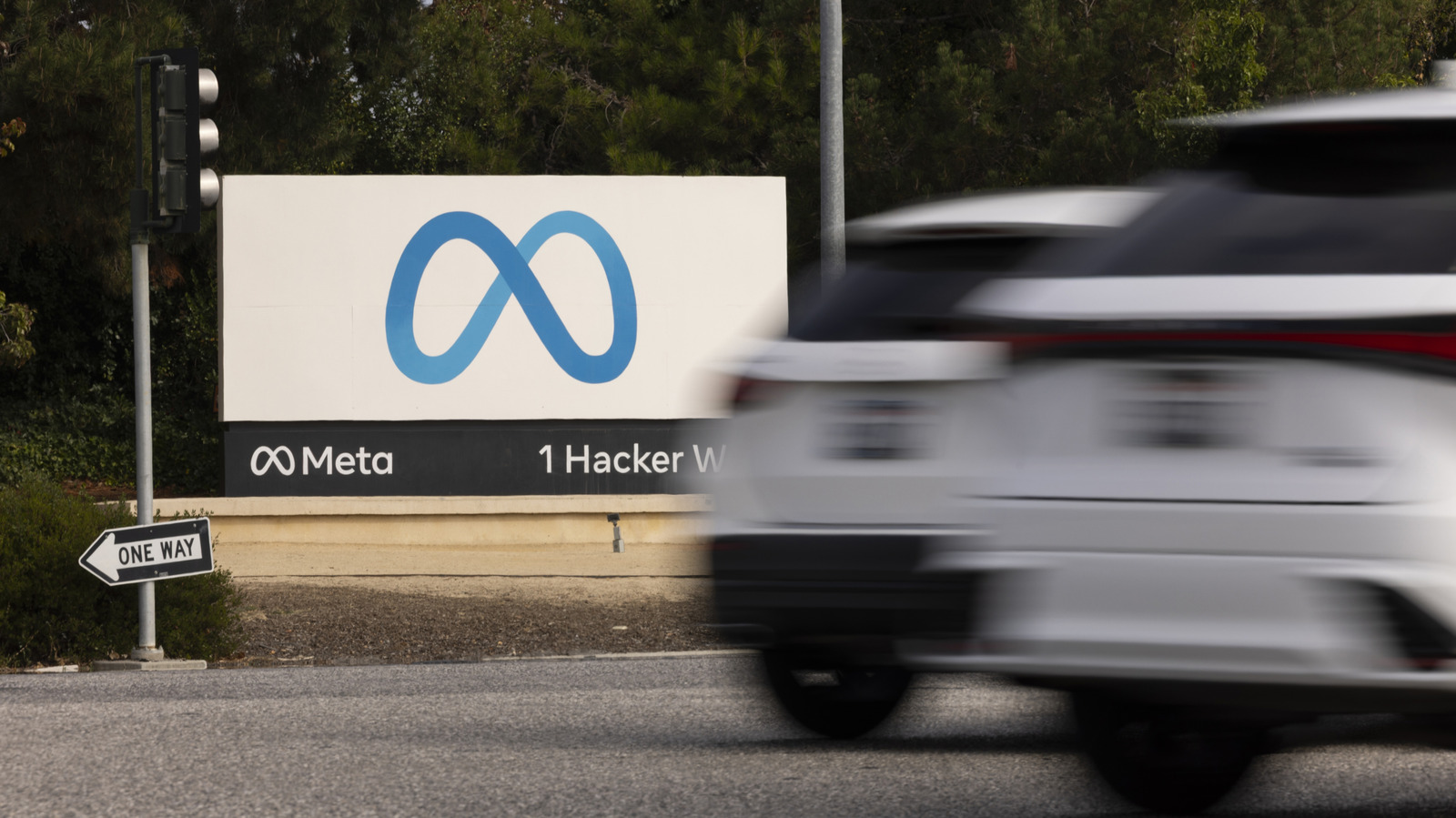 Meta apps displayed ads that contained AI-generated CSAM – Engadget