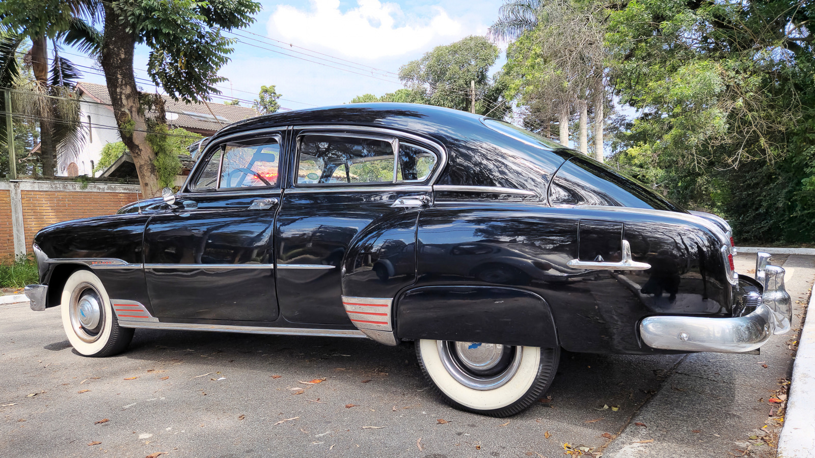 What Distinguishes Fleetlines From Other Classic Chevy Sedans? – SlashGear
