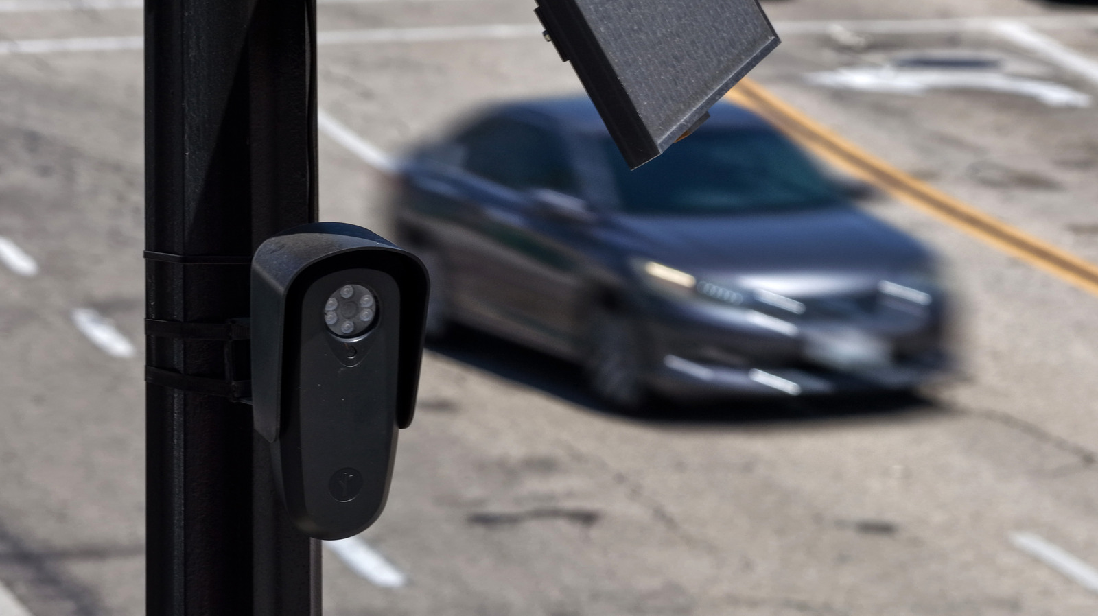 Cops Across The US Are Being Fired For Misusing Flock Camera Data – SlashGear