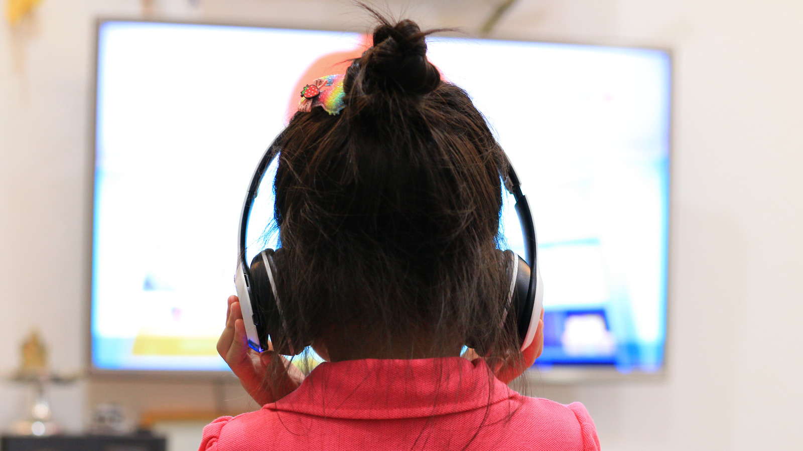 How to add Bluetooth to a TV that doesn’t have it – Engadget