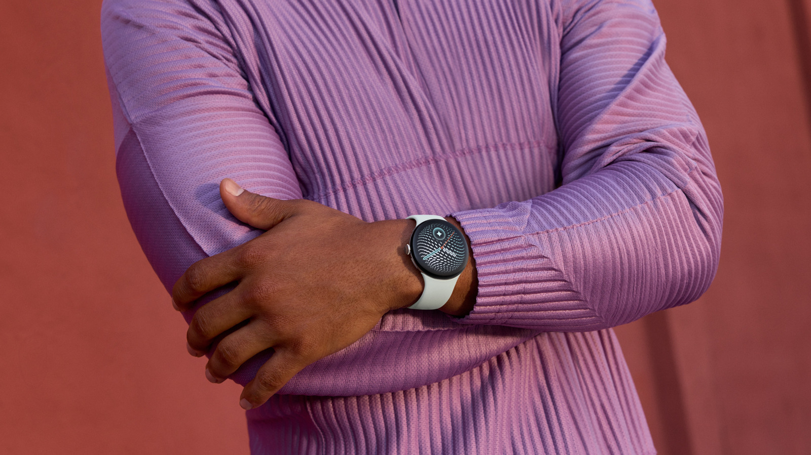 Google’s Pixel Watch 5 gets offline Gemini support, improved GPS-tracking and a slightly higher price – Engadget