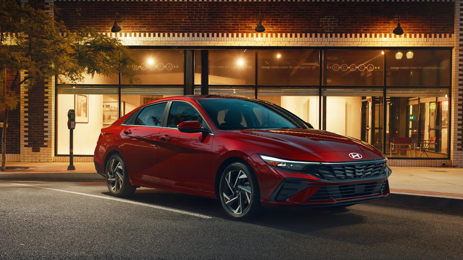 4 Small Sedans With Better Ratings Than The Hyundai Elantra – SlashGear